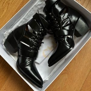 Chloe rylee ankle boots